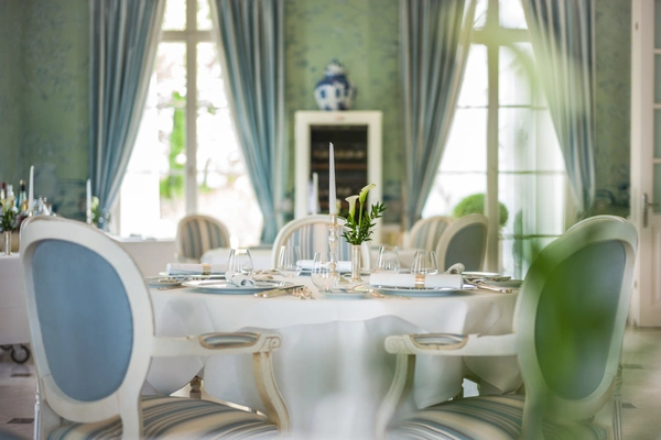 Gourmet Restaurant